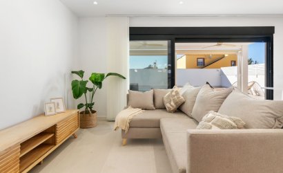 Resale - Villa -
Torrevieja - El Chaparral