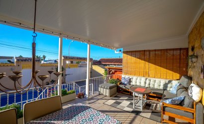 Resale - Villa -
Torrevieja - El Chaparral