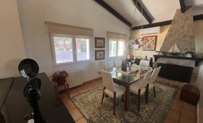 Herverkoop - Country House -
Salinas