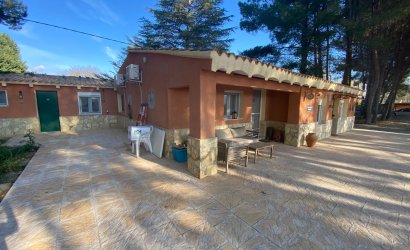 Herverkoop - Country House -
Salinas