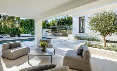 Resale - Villa -
Marbella - Nueva Andalucía