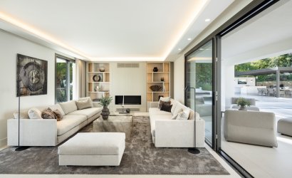 Resale - Villa -
Marbella - Nueva Andalucía