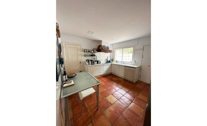 Revente - Villa -
Marbella - Las Chapas