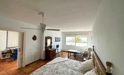 Revente - Villa -
Marbella - Las Chapas