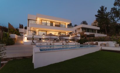 Revente - Villa -
Marbella - Nueva Andalucía