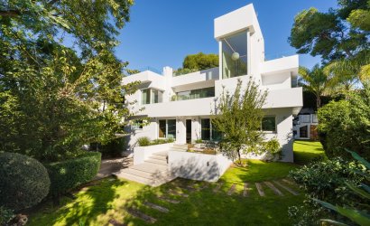 Reventa - Villa -
Marbella - Nueva Andalucía