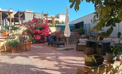 Revente - Apartment Flat -
Los Montesinos - La Herrada