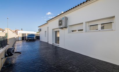 Obra nueva - Villa -
Pinoso - Lel