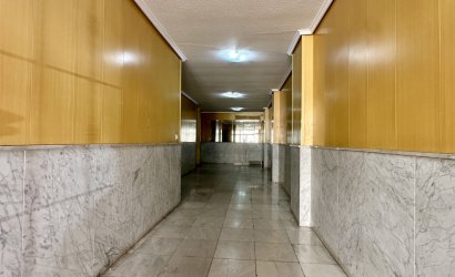 Resale - Apartment -
Torrevieja