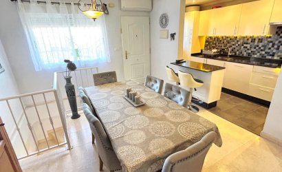 Resale - Townhouse -
Orihuela Costa - Villamartín