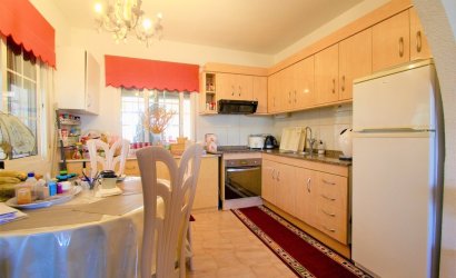 Revente - Villa -
Orihuela Costa - Villamartín