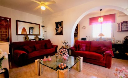 Revente - Villa -
Orihuela Costa - Villamartín