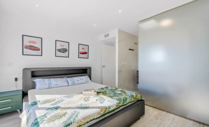 Resale - Villa -
Los Alcazares