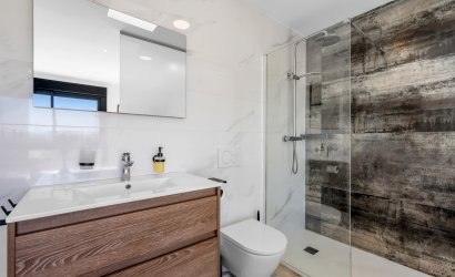 Resale - Villa -
Los Alcazares