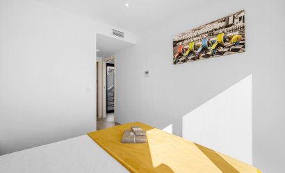 Resale - Villa -
Los Alcazares