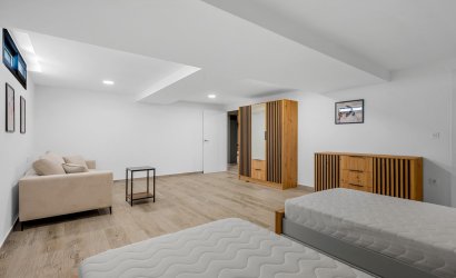 Resale - Villa -
Los Alcazares