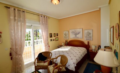 Resale - Townhouse -
Ciudad Quesada - Doña Pepa