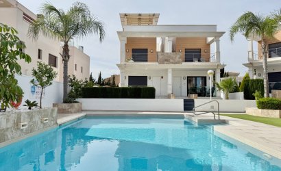 Reventa - Adosado -
Ciudad Quesada - Lo Marabú