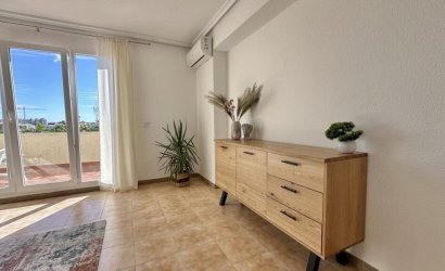 Resale - Apartment -
Torrevieja - Punta Prima