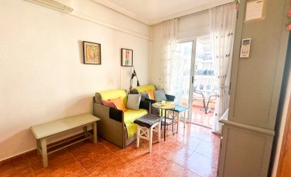 Herverkoop - Apartment -
Torrevieja - Center