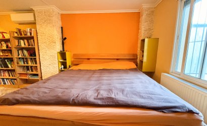 Herverkoop - Herenhuis -
Crevillente