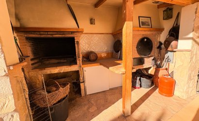 Herverkoop - Herenhuis -
Crevillente