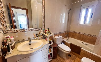 Herverkoop - Villa -
Guardamar del Segura - El Raso