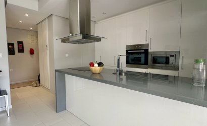 Herverkoop - Apartment -
Orihuela Costa - Villamartín