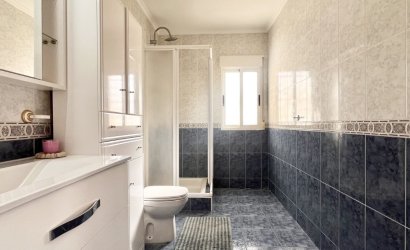 Herverkoop - Herenhuis -
Torrevieja - La Siesta - El Salado -  Torreta