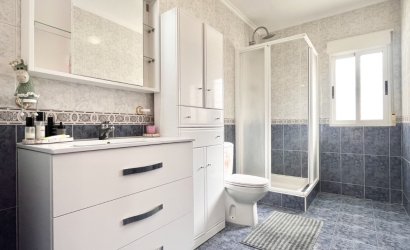 Herverkoop - Herenhuis -
Torrevieja - La Siesta - El Salado -  Torreta