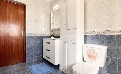 Herverkoop - Herenhuis -
Torrevieja - La Siesta - El Salado -  Torreta