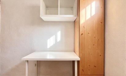 Herverkoop - Herenhuis -
Torrevieja - La Siesta - El Salado -  Torreta