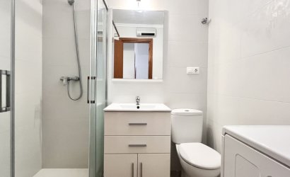 Herverkoop - Herenhuis -
Torrevieja - La Siesta - El Salado -  Torreta