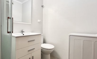 Herverkoop - Herenhuis -
Torrevieja - La Siesta - El Salado -  Torreta