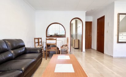 Herverkoop - Herenhuis -
Torrevieja - La Siesta - El Salado -  Torreta