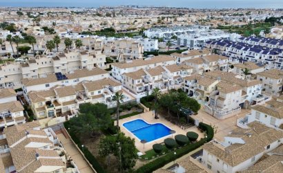 Resale - Townhouse -
Orihuela Costa - La Florida