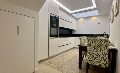 Resale - Townhouse -
Orihuela Costa - La Florida