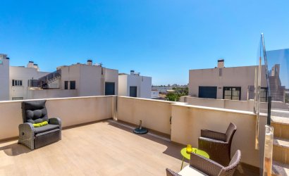 Revente - Villa -
Torrevieja - Aguas Nuevas