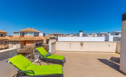 Revente - Villa -
Torrevieja - Aguas Nuevas