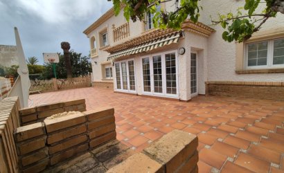 Revente - Villa -
Orihuela - Costa Blanca Sur