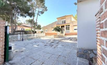 Revente - Villa -
Pilar de la Horadada - Costa Blanca Sur