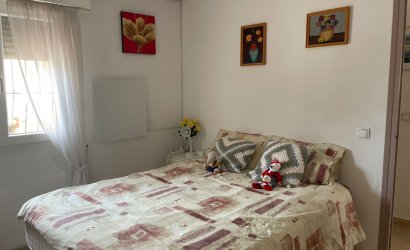 Reventa - Adosado -
Orihuela Costa - La Florida