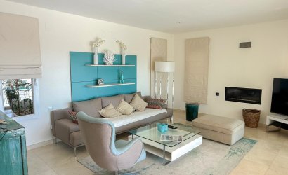 Reventa - Villa -
Moraira - El Portet