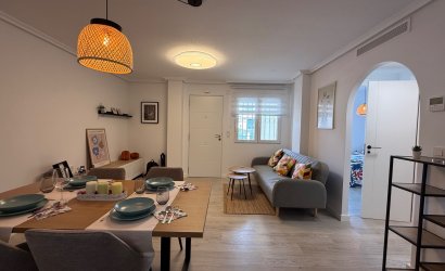 Reventa - Adosado -
Orihuela Costa - Cabo Roig