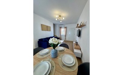 Herverkoop - Herenhuis -
Orihuela Costa - Villamartín