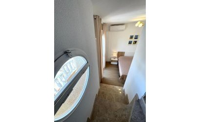 Herverkoop - Herenhuis -
Orihuela Costa - Villamartín