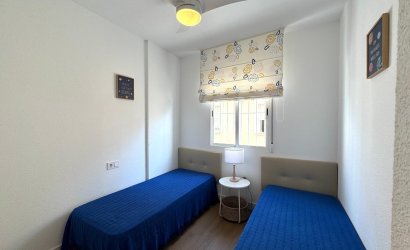 Herverkoop - Herenhuis -
Orihuela Costa - Villamartín