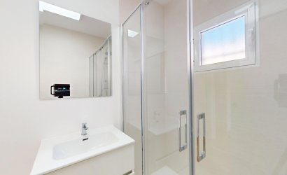 Herverkoop - Herenhuis -
Orihuela Costa - Villamartín