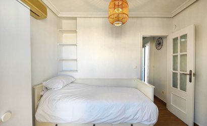 Herverkoop - Apartment -
Torrevieja - El Acequión - Los Náufragos