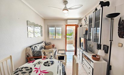 Herverkoop - Top Floor Bungalow -
Torrevieja - La Siesta